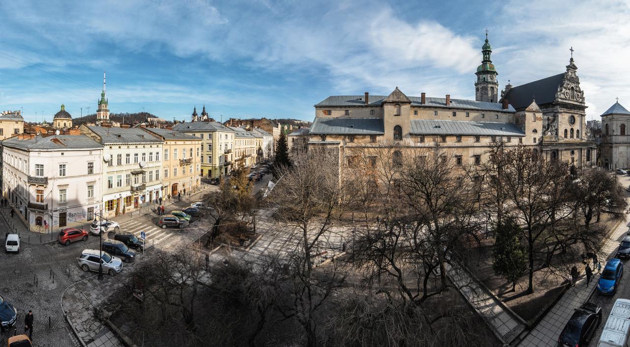 Apartmán The Heart Of Lvov Exteriér fotografie